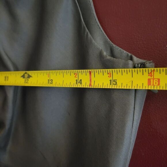 Silk Banana Republic Dress - Picture 4 of 16